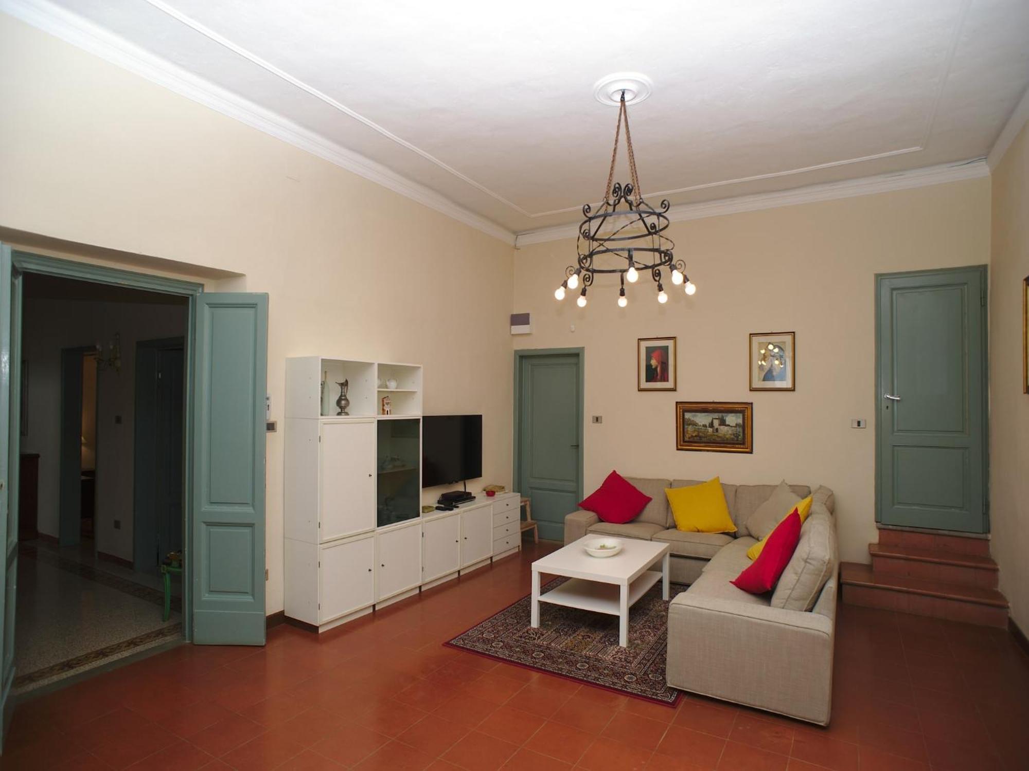 Lovely Holiday Home In Montefiridolfi With Hill View Ngoại thất bức ảnh