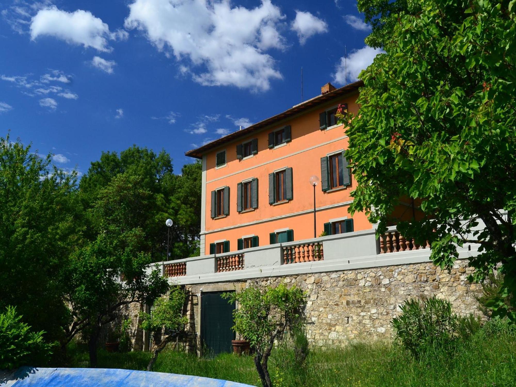 Lovely Holiday Home In Montefiridolfi With Hill View Ngoại thất bức ảnh
