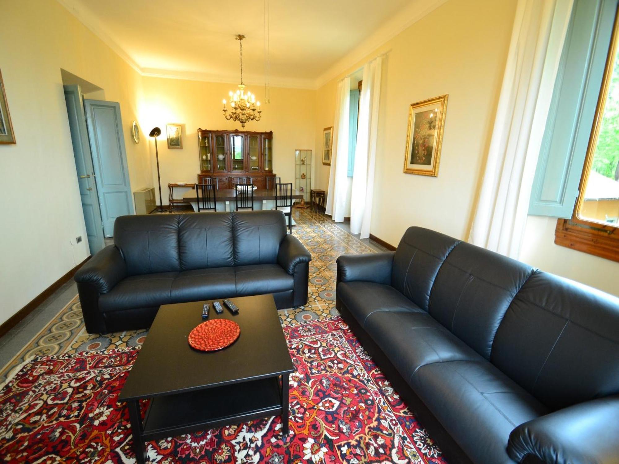 Lovely Holiday Home In Montefiridolfi With Hill View Ngoại thất bức ảnh